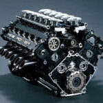 「「F1の規定に合わせた幻の国産V12エンジン」HKSが開発した“300E”を知っているか？」の2枚目の画像ギャラリーへのリンク