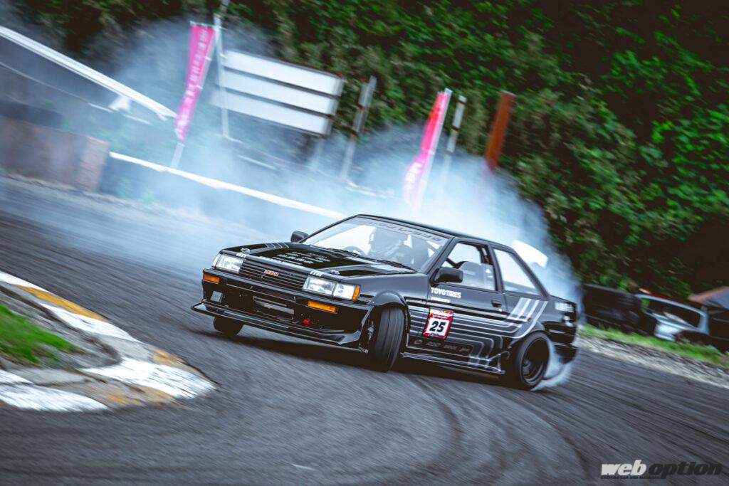 「「ドリフト界の大御所が今さらハチロクデビュー!?」小泉商会が作る今時のAE86即ドリ仕様に迫る!!」の25枚目の画像