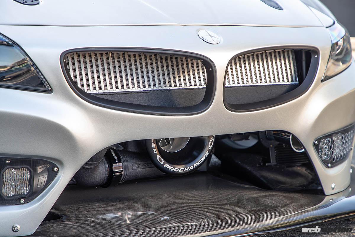 「「BMWのGT3マシンにメルセデス製V12をスワップ！」これでも公道仕様・・・だと!?」の6枚めの画像