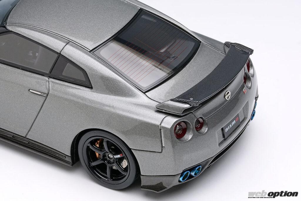 「「2008年仕様と2013年仕様の2モデル展開！」メイクアップからニスモR35GT-R『CRS』スケールモデル登場！」の7枚目の画像