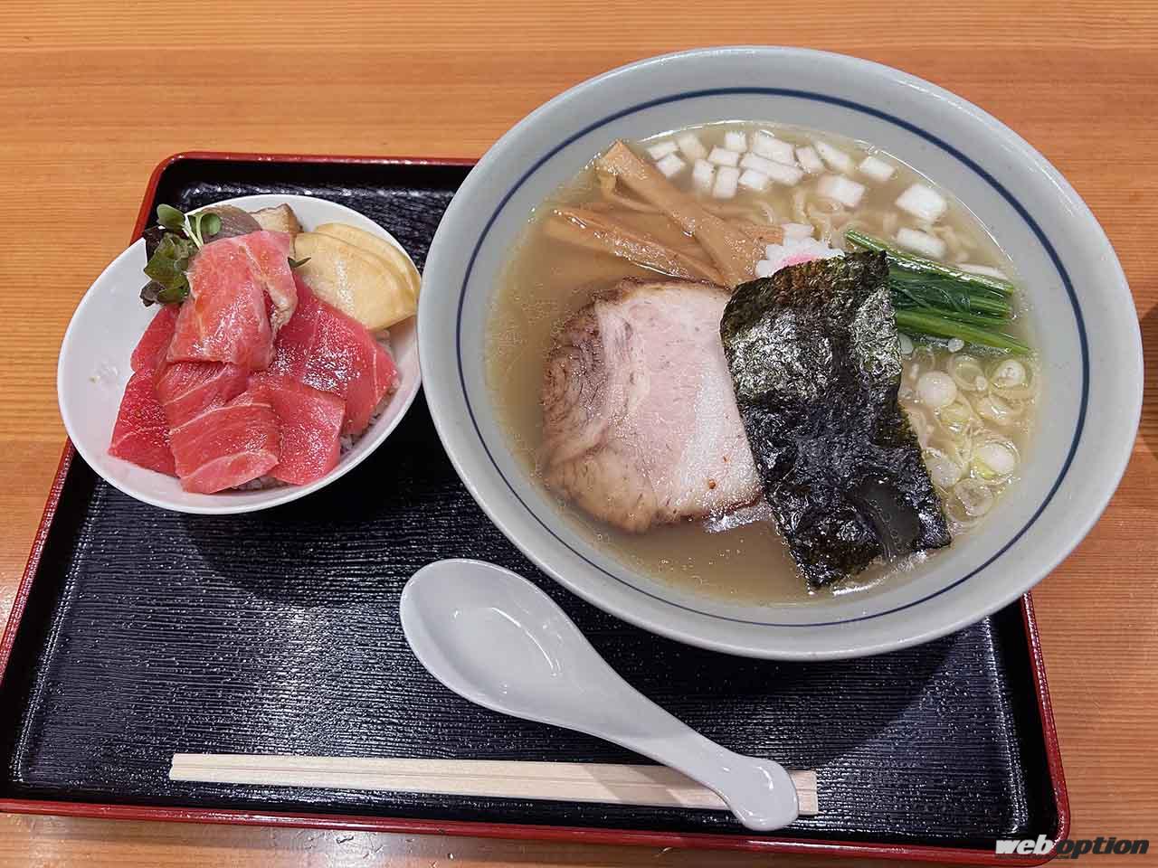 「「超有名ラーメン屋の店主は伝説の走り屋だった!?」多くのマシンを経て辿り着いたヴィッツという選択肢」の3枚めの画像