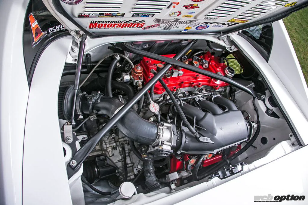 MR2に惚れ込んだカナダ人の愛機が凄すぎる！」トヨタV6エンジン換装は 