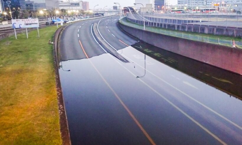 冠水したアンダーパス