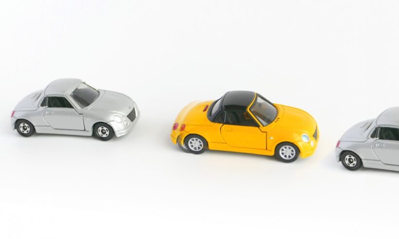 車間距離を空けるクルマのイメージ