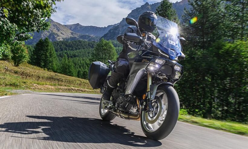 山へのツーリングイメージ