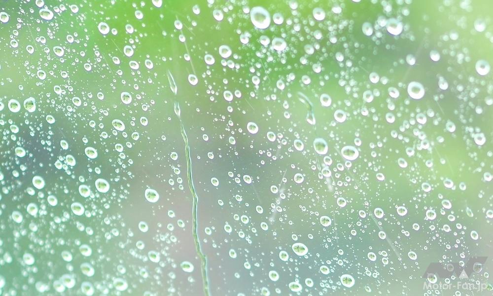 フロントガラスの撥水イメージ