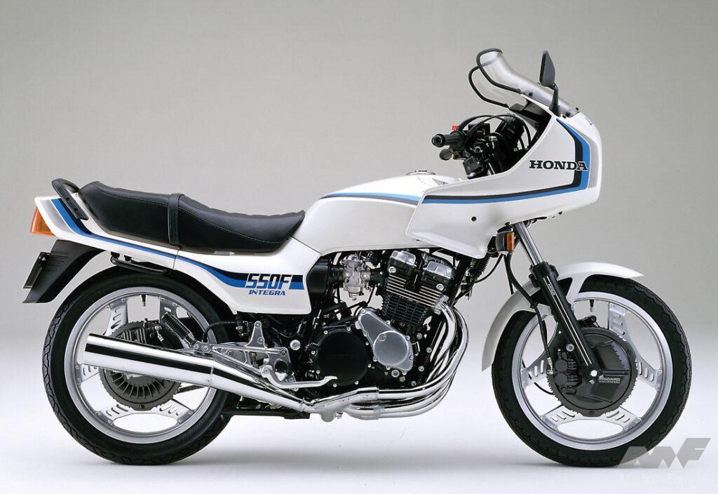 CBX400F 550F インボード 名車CBX400Fに初採用！ 80年代ホンダの画期的ブレーキ機構「イン