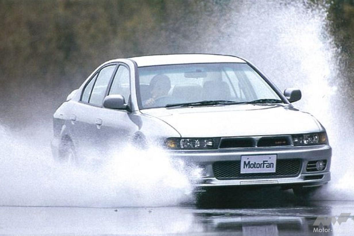 202500829_mitsubishi_galant_01