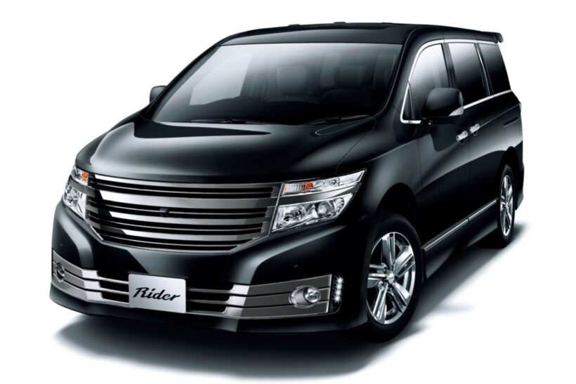 2010年にデビューした3代目「エルグランド・ライダー(ブラック仕様)」