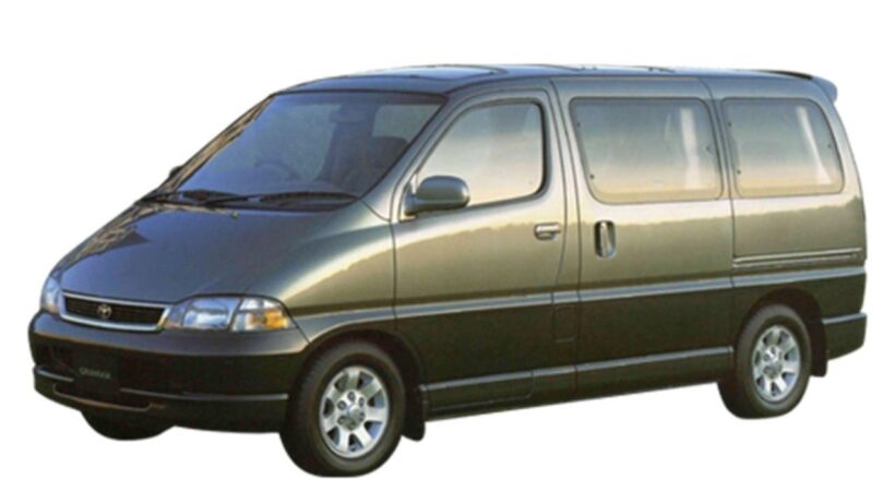 トヨタ「グランビア」