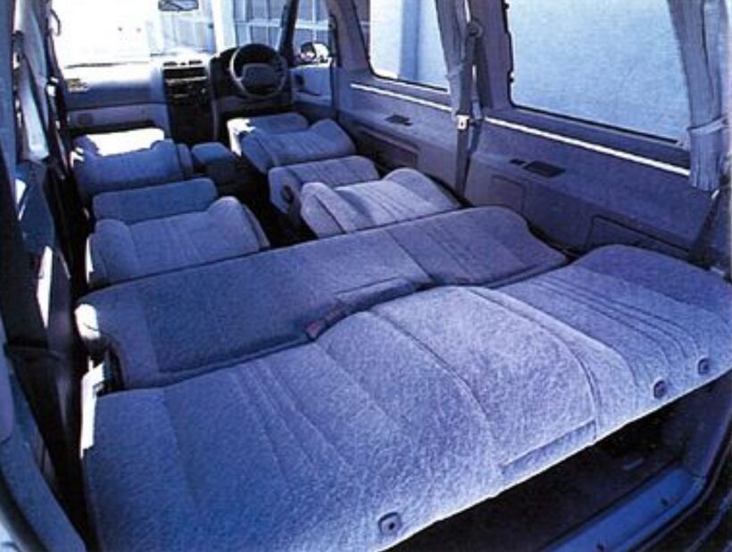 「グランビア」のシートアレンジ