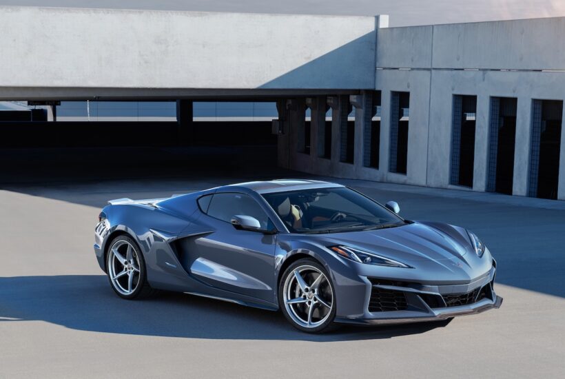 コルベット E-Ray