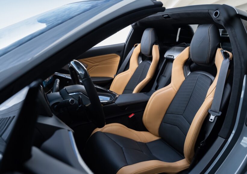 コルベット E-Ray