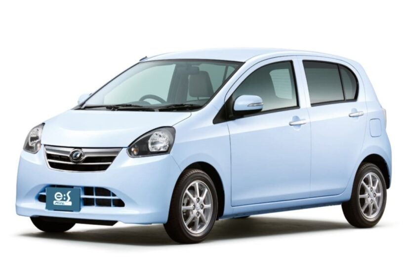 ダイハツ「ミライース」