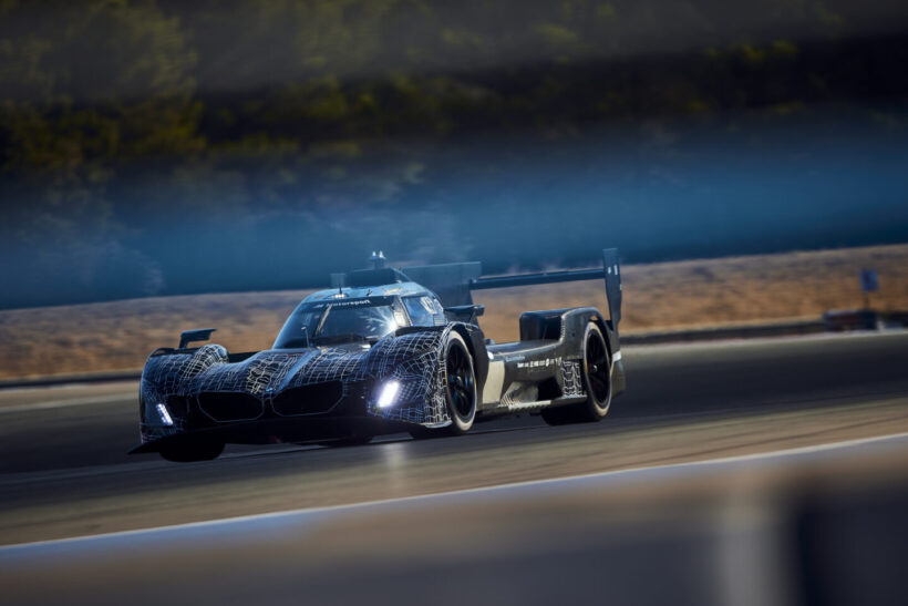 ポール・リカール・サーキットでテストを行う2026年仕様の「BMW M ハイブリッド V8」。