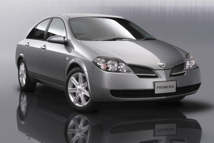 2001年8月にデビューした3代目「プリメーラ 20V(セダン)」