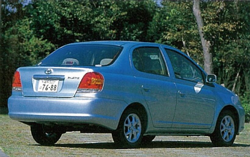 トヨタ「プラッツ」