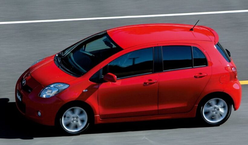 2005年にデビューした2代目「ヴィッツ」