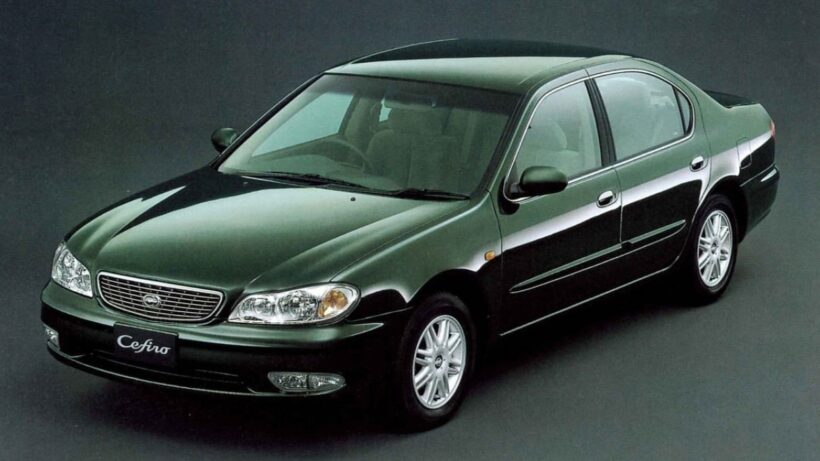 1998年にデビューした3代目「セフィーロ」