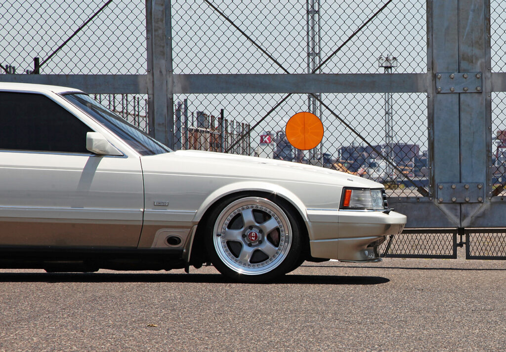 愛と執念の27年！」6M-G改ツインターボ仕様で甦る大川ソアラ魂 | Motor