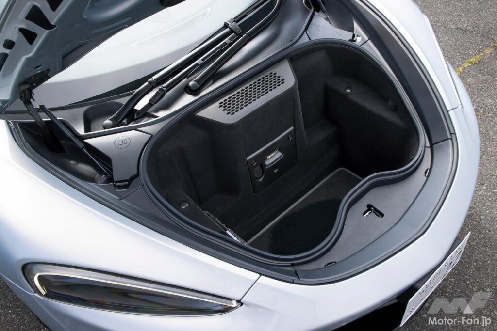 フロントには150Lのラゲージスペースが用意される。
