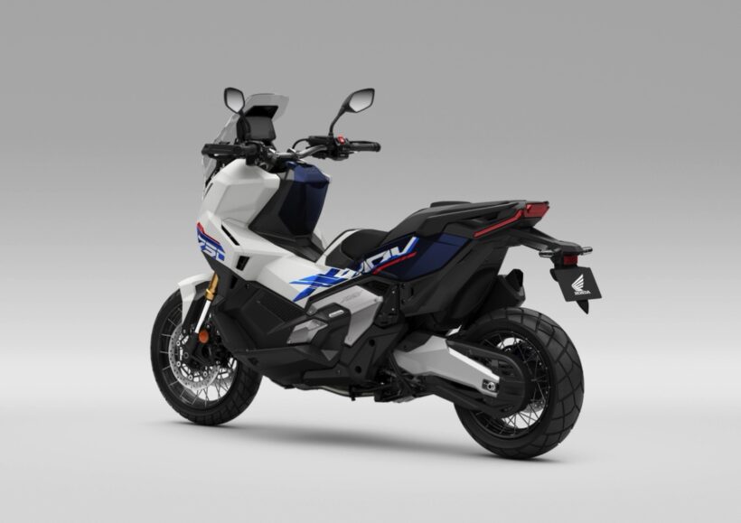 よりアドベンチャーライクなカラーリングに! Honda X‑ADV 2026年型が よりアドベンチャーライクなカラーリングに! Honda X‑ADV 2026年型が