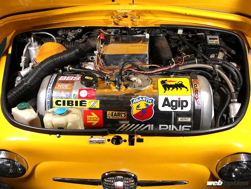 フィアットシリーズの難点を一発解消！フロント強化マウントシートが良い！ フィアット 500は後悔するからやめとけ」は本当か？ 輸入中古車評論家