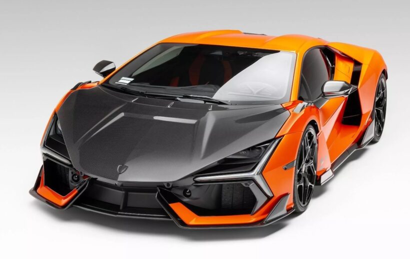 新車のゴルフRより高い…793万円のランボルギーニ「レヴエルト 新車のゴルフRより高い…793万円のランボルギーニ「レヴエルト