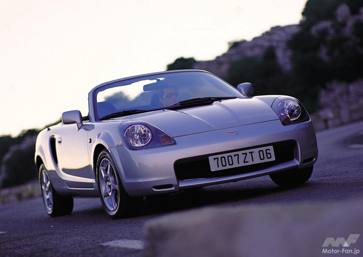 トヨタ・ミッドシップ「MR2」復活が大きな課題に直面!? それでも2027年