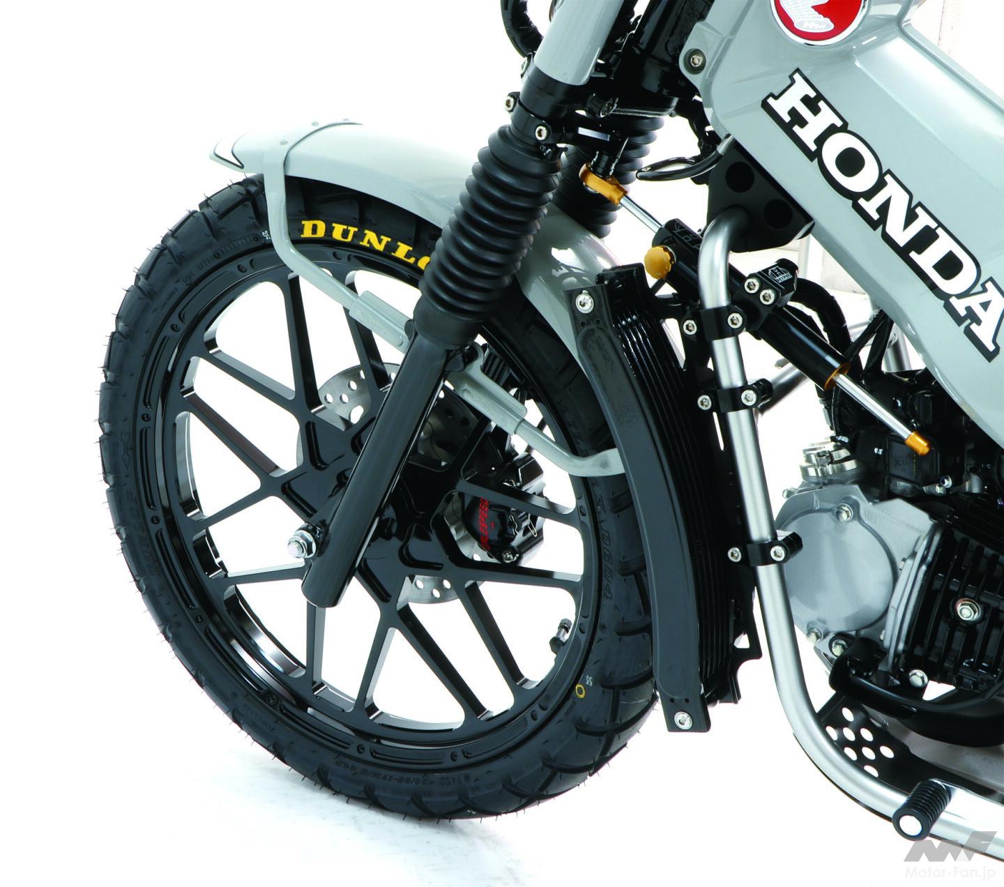 アクティブ」のホンダCT125ハンターカブ改。縦置き大型オイルクーラー