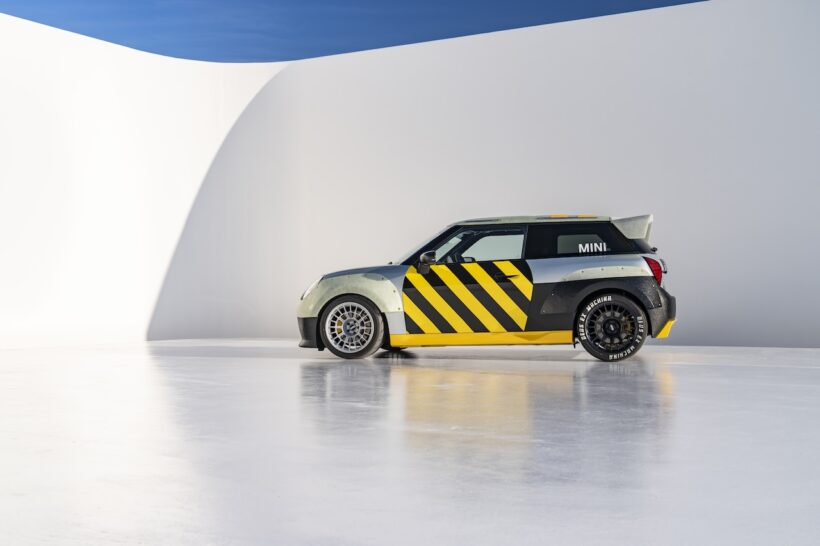 デウス エクス マキナが手がけた「MINI ジョン クーパー ワークス エレクトリック “スケグ”」。