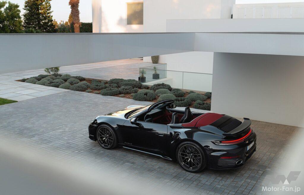 「ポルシェ 911 ターボS カブリオレ」のエクステリア。