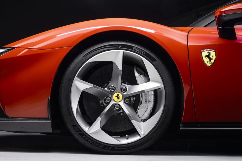 新型プラグインハイブリッドスーパースポーツ「フェラーリ 849 テスタロッサ」のエクステリア。