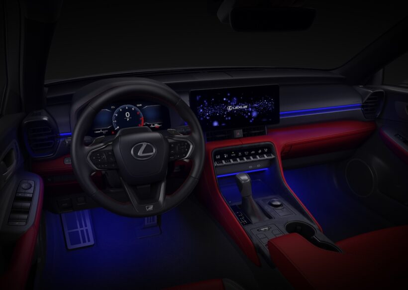 内外装を刷新した「レクサス IS」改良新型のインテリア。