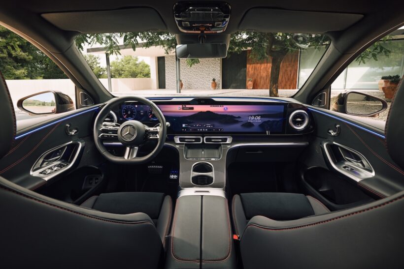 「メルセデス・ベンツ GLC with EQ テクノロジー」のインテリア。