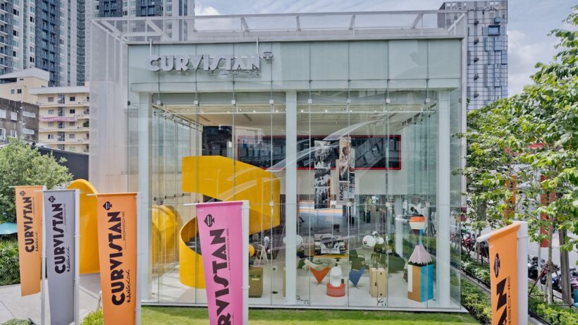 ポルシェ・ファンのためのカフェスペース「クルヴィスタン バンコク（Curvistan Bangkok）」。