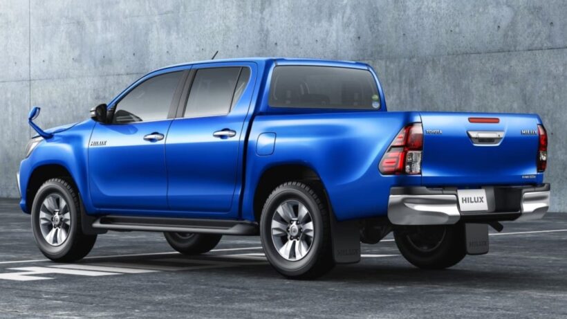 8代目「ハイラックス」のリアビュー