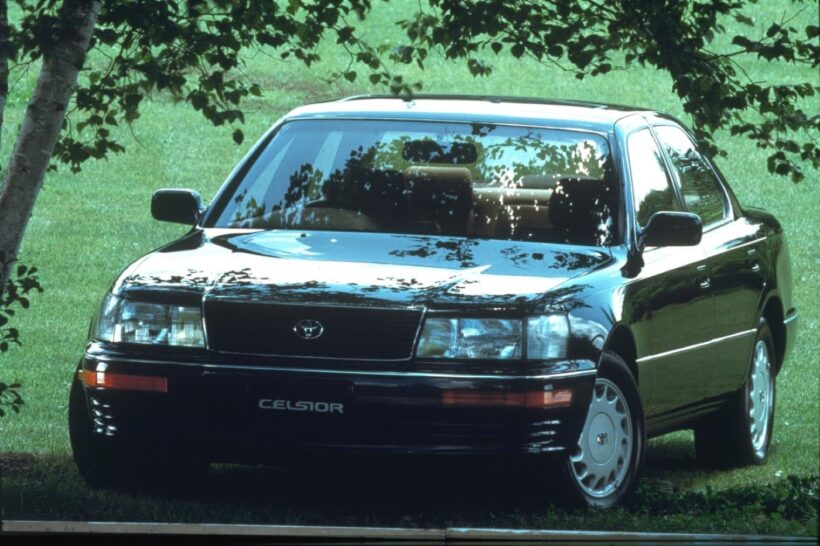 「セルシオ」、「レクサスLS400」