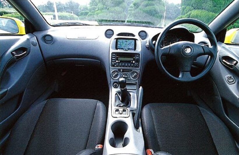 7代目セリカのコクピット