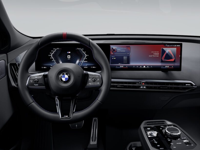 「BMW iX」改良新型のエクステリア。