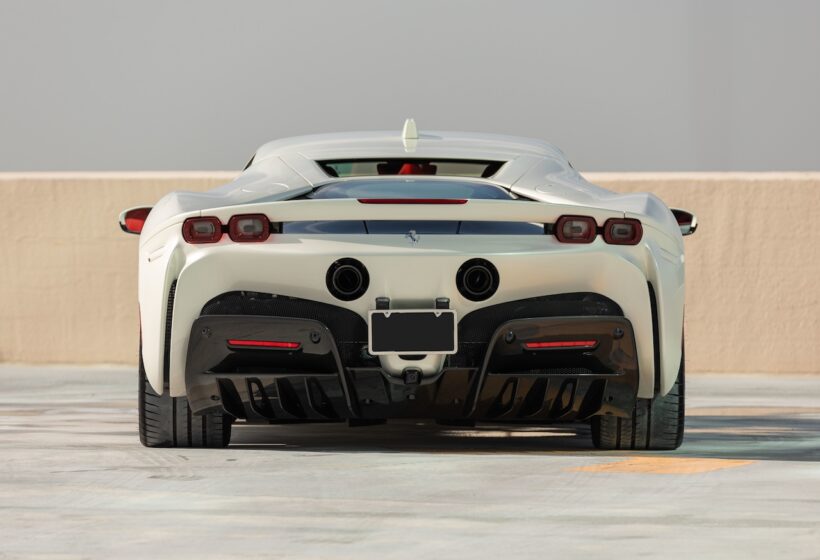 SF90 ストラダーレ