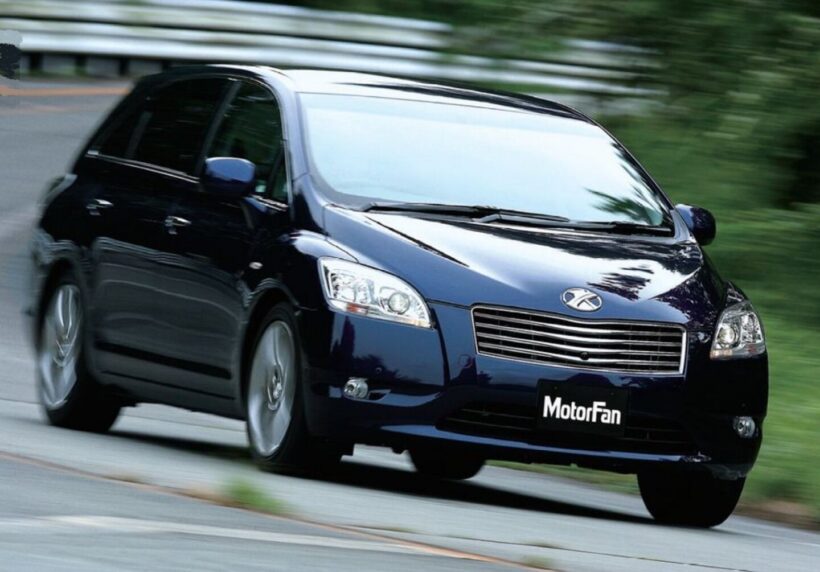 トヨタ「マークXジオ」