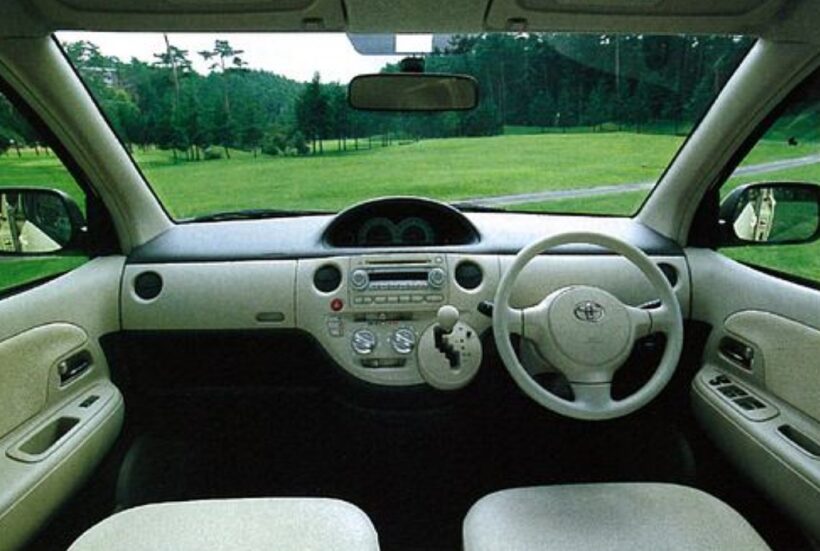 トヨタ「シエンタ」