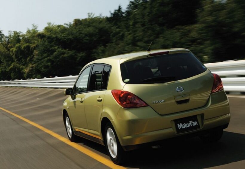 日産「ティーダ」