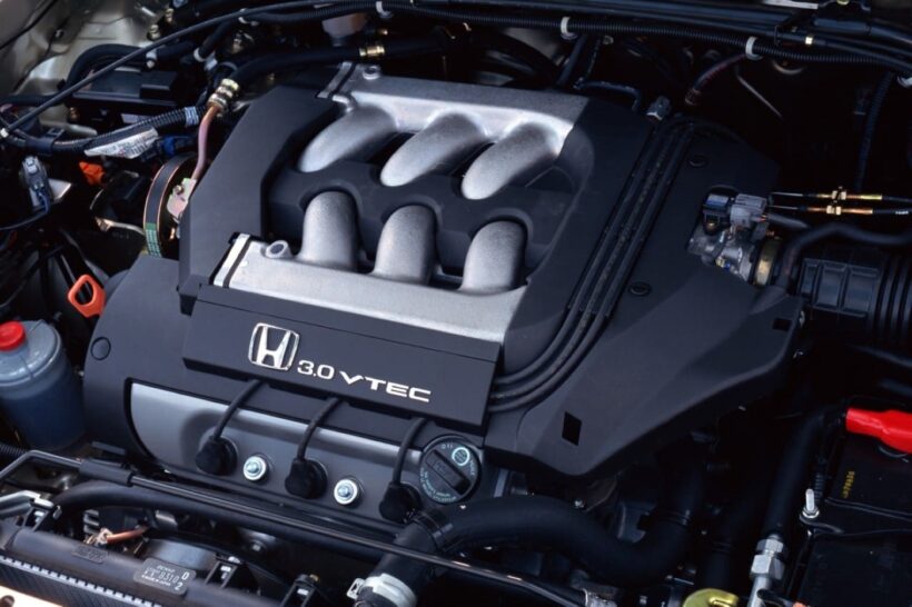 「オデッセイ・プレステージ」搭載の3.0L V6 DOHC VTECエンジン
