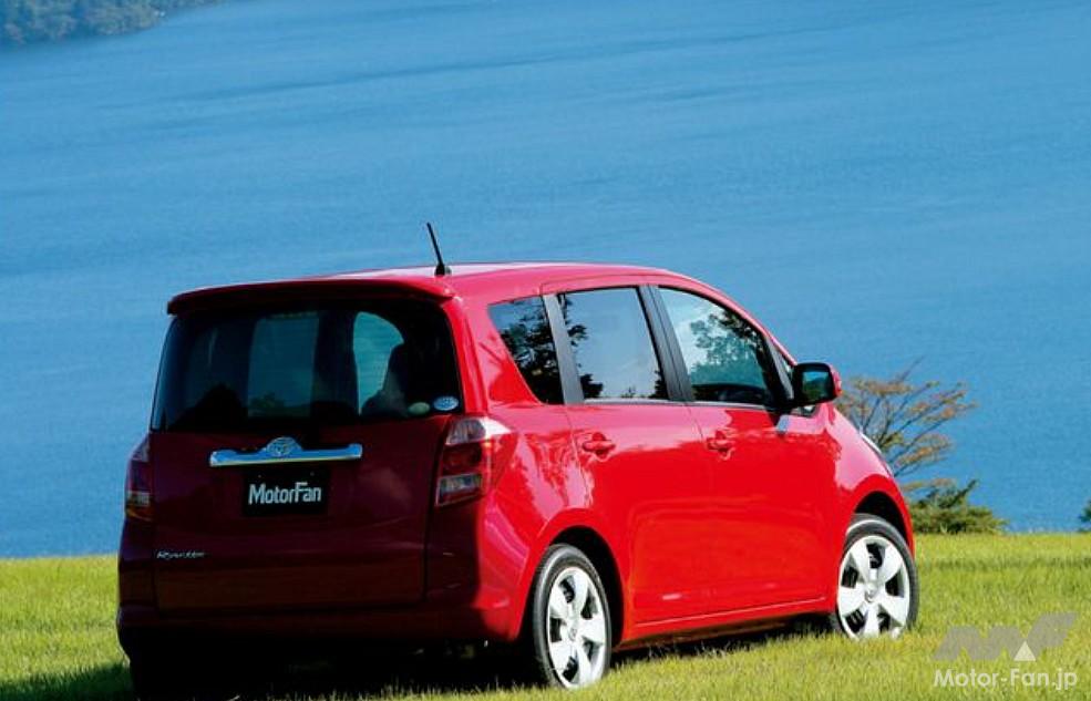 「ラクティス」のリアビュー