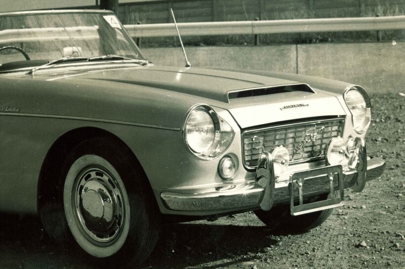 日産「フェアレディ1500」