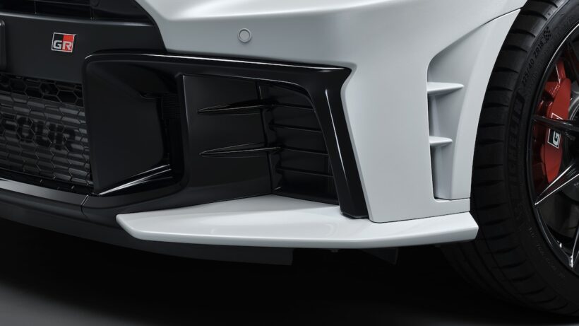 フロントリップスポイラー