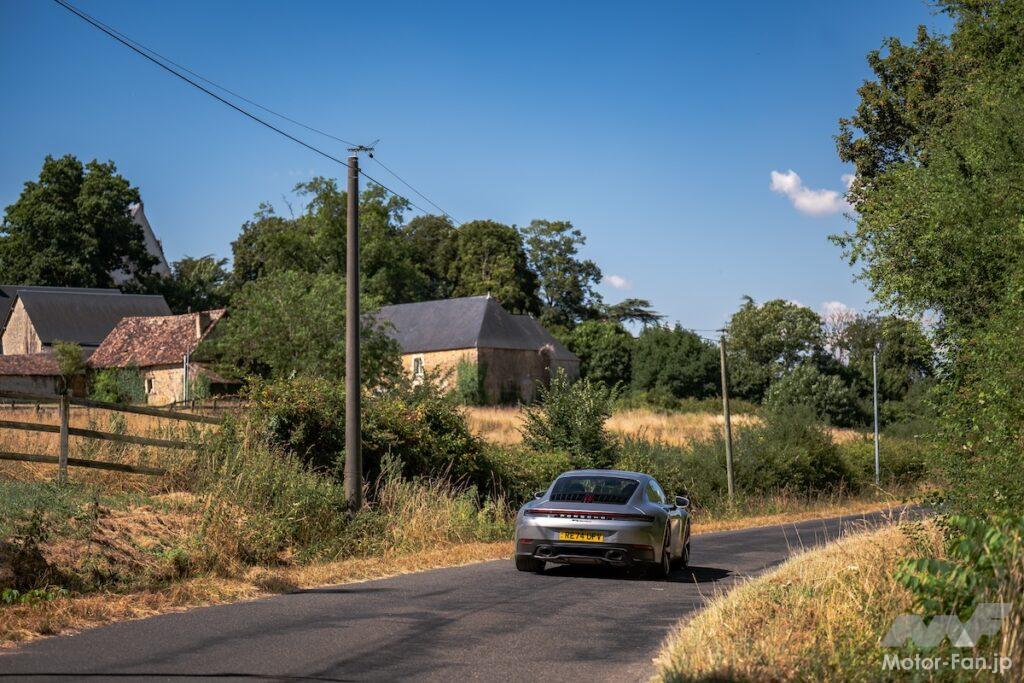 マックイーンが撮影最初の3か月間借りていたシャトー前。彼の毎日の通勤はここから始まった。