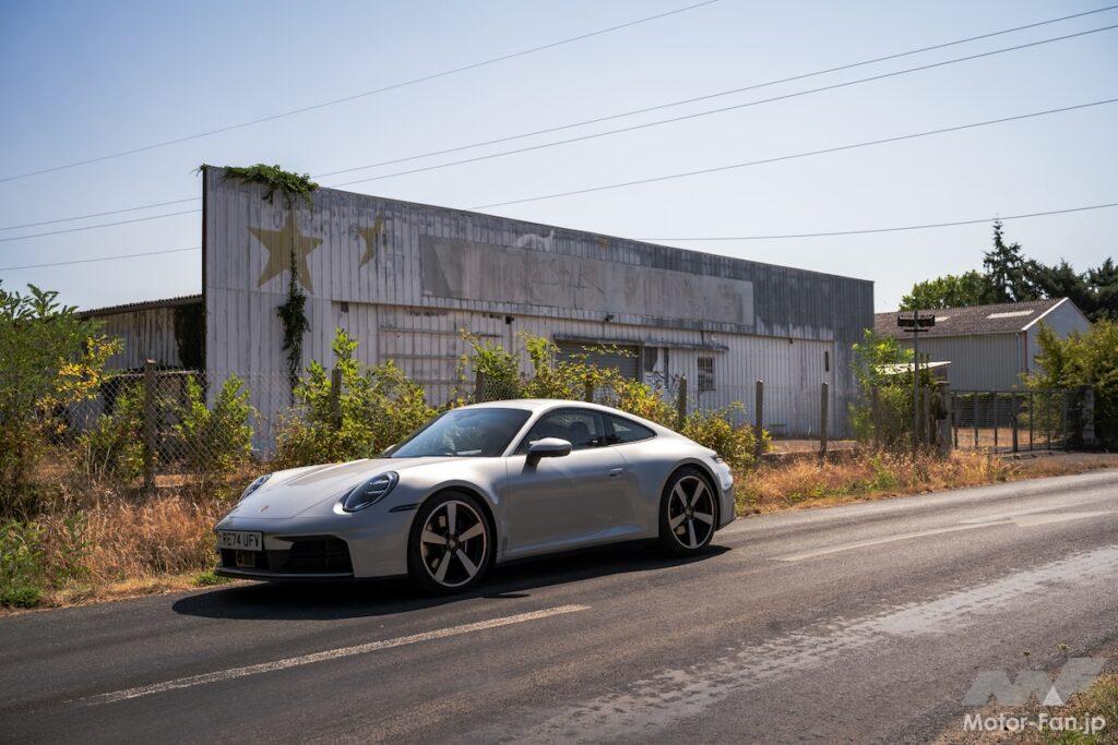 映画に使われたレーシングカーを保管・整備・改造するため、ソーラー・プロダクションズが借りていたガレージを探し当てるのに長い時間を要した。毎日、車は警察のエスコート付きで公道を通ってサーキットへ運ばれていた。